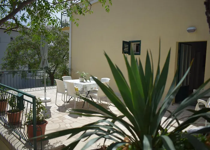 Apartment Antonella Makarska