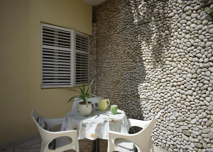 Apartment Antonella Makarska