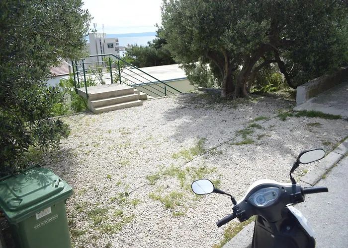 Apartment Antonella Makarska