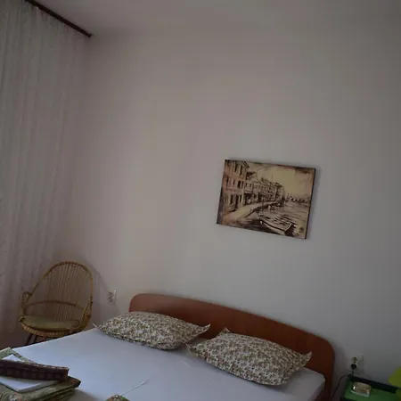 Apartment Antonella Makarska